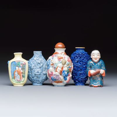 Five Chinese relief-moulded snuff bottles, Qianlong marks, 19/20th C.