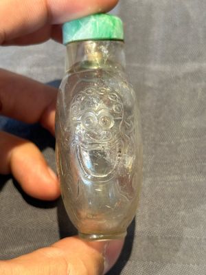 Five Chinese rock crystal and needle agate snuff bottles, Qing — foto 17