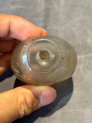 Five Chinese rock crystal and needle agate snuff bottles, Qing — foto 26