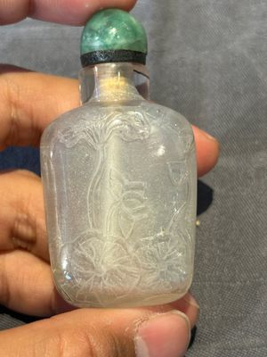 Five Chinese rock crystal and needle agate snuff bottles, Qing — foto 30