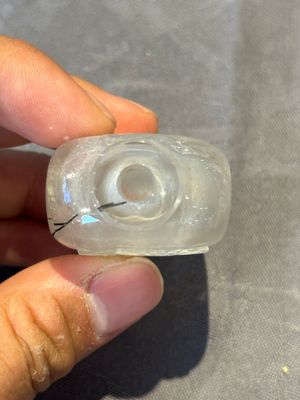 Five Chinese rock crystal and needle agate snuff bottles, Qing — foto 34