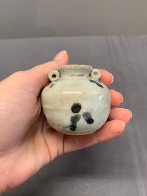 Five Chinese russet-splashed Longquan celadon jarlets, Song/Yuan — photo 20