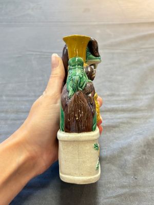 Five Chinese sancai-glazed wares, Kangxi and later — photo 19