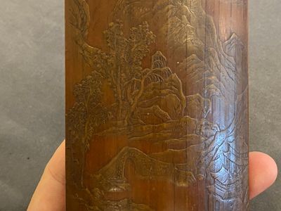 Five Chinese scholar's objects in bamboo, bone, inlaid wood and soapstone, 19/20th C. — 照片 16
