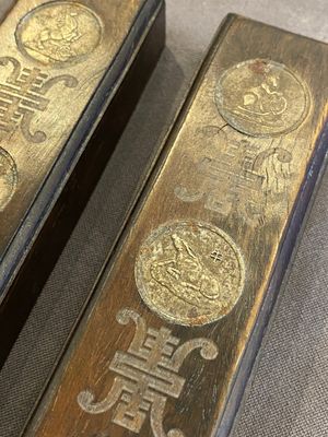 Five Chinese scholar's objects in bamboo, bone, inlaid wood and soapstone, 19/20th C. — 照片 21