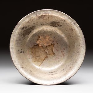 Five Chinese silver-lined laque burgauté stem cups and a bowl, 18th C. — photo 7