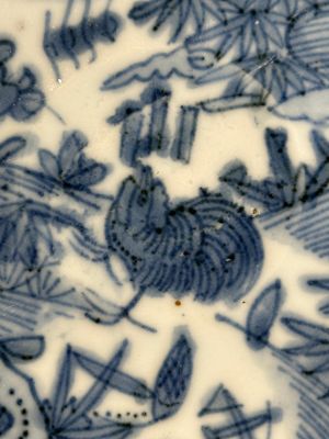RETURNED 10/12/24 Five Chinese Swatow blue and white 'rooster' plates, Ming — photo 3