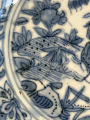 RETURNED 10/12/24 Five Chinese Swatow blue and white 'rooster' plates, Ming — photo 4