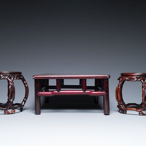 Five Chinese well-carved wooden stands, 20th C. — photo 5