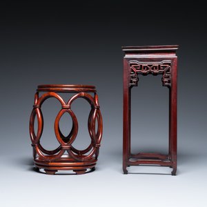 Five Chinese well-carved wooden stands, 20th C. — photo 10