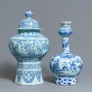Five Dutch Delft blue and white chinoiserie vases, late 17th C. — 照片 3