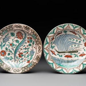 Five European Iznik-style pottery plates, 19th C. — photo 2