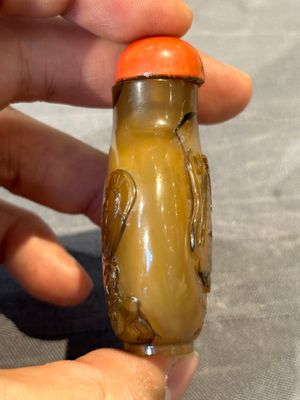 Five fine Chinese agate snuff bottles, Qing — foto 13