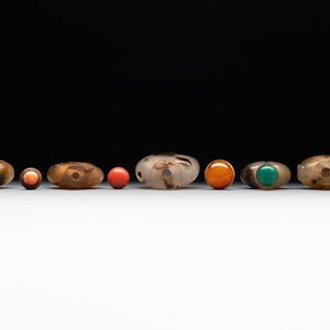 Five fine Chinese agate snuff bottles, Qing — foto 4