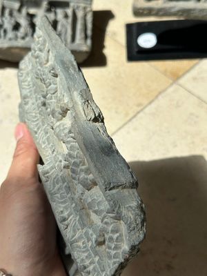 Five Gandhara grey schist frieze fragments with narrative design, 1/5th C. — 照片 14