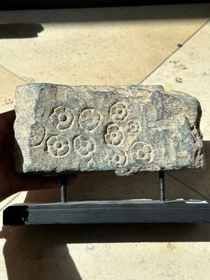 Five Gandhara grey schist frieze fragments with narrative design, 1/5th C. — 照片 37