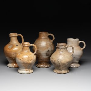 Five German stoneware jugs, 16/17th C. — photo 1