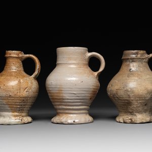 Five German stoneware jugs, 16/17th C. — photo 2