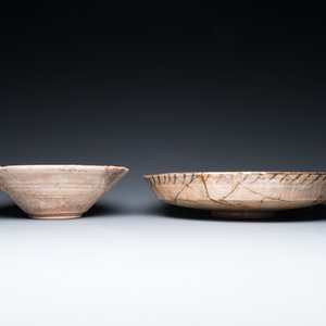 Five Islamic pottery bowls and a dish, Persia, 10th C. and later — 照片 6