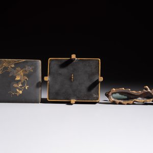 Five Japanese and Japonism bronze wares and three pieces of lacquer ware, 19/20th C. — photo 13