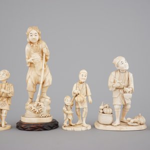 Five Japanese ivory okimono carved figures, late Meiji - early Taisho, 19th to early 20th C. — photo 2
