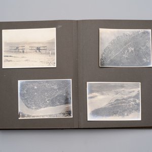 Five photo albums on the Imperial Japanese Navy, compiled by a naval captain, 1919-1940 — foto 28
