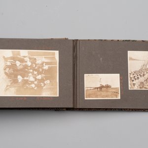 Five photo albums on the Imperial Japanese Navy, compiled by a naval captain, 1919-1940 — foto 5