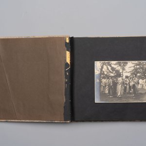 Five photo albums on the Imperial Japanese Navy, compiled by a naval captain, 1919-1940 — foto 78