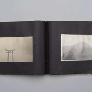 Five photo albums on the Imperial Japanese Navy, compiled by a naval captain, 1919-1940 — foto 96