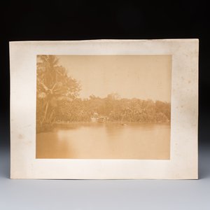 Five photographs of Saigon, depicting street views, figures and river scenes, late 19/early 20th C. — photo 4