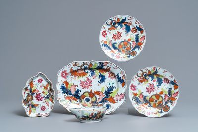 Five pieces of Chinese famille rose 'pseudo tobacco leaf' porcelain, Qianlong