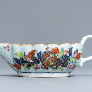 Five pieces of Chinese famille rose 'pseudo tobacco leaf' porcelain, Qianlong — photo 8