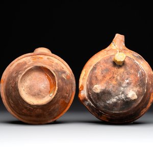 Five pieces of glazed earthenware cooking utensils and a fire bell, probably The Netherlands, 17th C. — photo 11