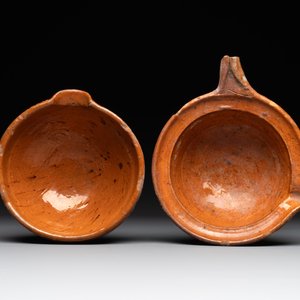 Five pieces of glazed earthenware cooking utensils and a fire bell, probably The Netherlands, 17th C. — photo 10
