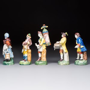 Five polychrome Delftware models of figures from everyday life, probably Desvres, France, 19th C. — photo 3