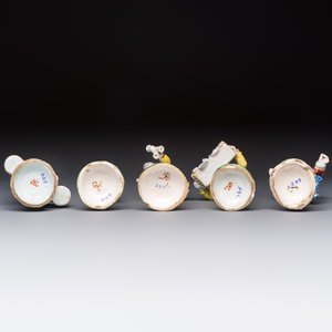 Five polychrome Delftware models of figures from everyday life, probably Desvres, France, 19th C. — photo 7