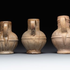 Five Siegburg stoneware jugs, 16th C. — photo 11
