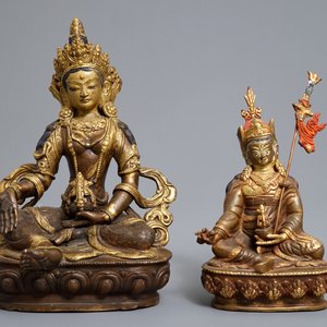 Five Sino-Tibetan gilt bronze Buddha figures, 19/20th C. — photo 18