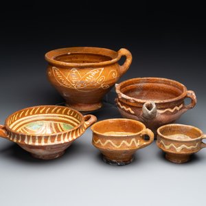 Five slipware vessels, The Netherlands, 17th C. — photo 1