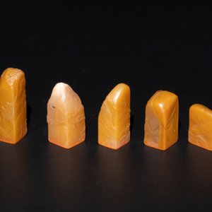 Five small Chinese tianhuang seals with a box, Eryue Xuan 二樂軒, Xinyu 心畬, Fu Ru 溥儒, Jiu Wangsun 舊王孫 and Luoshi Huiguan 羅室會館 mark, 19/20th C. — photo 5