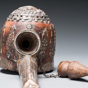 Five Tibetan ritual objects in copper, silver, jade and wood, 19/20th C. — 照片 16