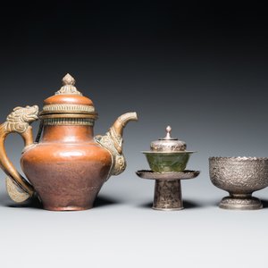 Five Tibetan ritual objects in copper, silver, jade and wood, 19/20th C. — 照片 4
