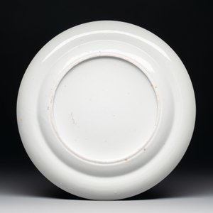 Five unusual and fine Chinese Canton famille rose dishes with puce-enamelled rims, 19th C. — photo 3