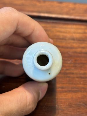 Five various Chinese blue and white snuff bottles, Yongzheng mark, 19/20th — photo 19
