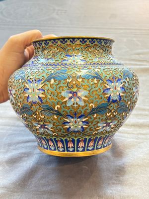 Five various Chinese cloisonné wares, 19th C. — photo 35