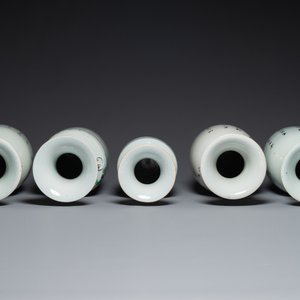 Five various Chinese famille rose vases, 19/20th C. — photo 3