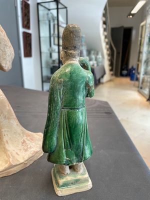 Five various Chinese terracotta figures, Northern Wei/Sui/Ming — photo 13