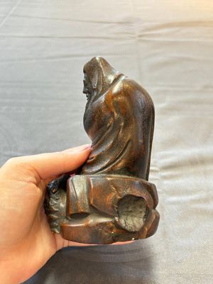 Five various Chinese wooden carvings and a censer, 19/20th C. — photo 35