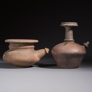 Five various pottery wares and a carved stone fragment, South Asia and Southeast Asia, 18th C. and earlier — 照片 10