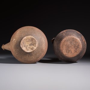 Five various pottery wares and a carved stone fragment, South Asia and Southeast Asia, 18th C. and earlier — 照片 13